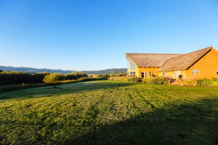 Teton River Luxury Lodge, Victor, Idaho